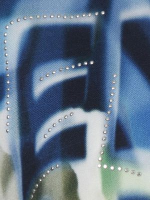  533