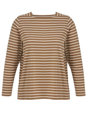  750920 camel /